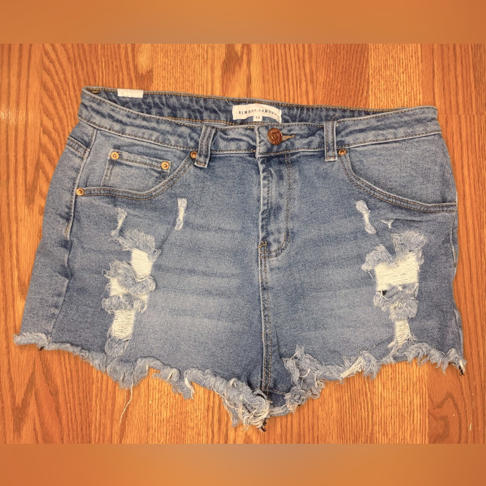 Almost Famous distressed cut-off denim/blue jean shorts, cotton with stretch